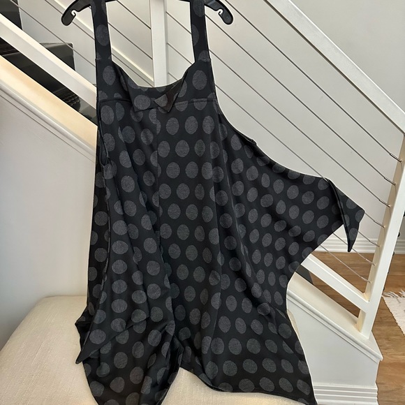 DRESSED TO KILL one size fits all. Black and grey. Lagenlook style. - Picture 5 of 12